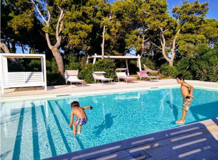 Villa Sapore Di Sale Alliste Exterior photo